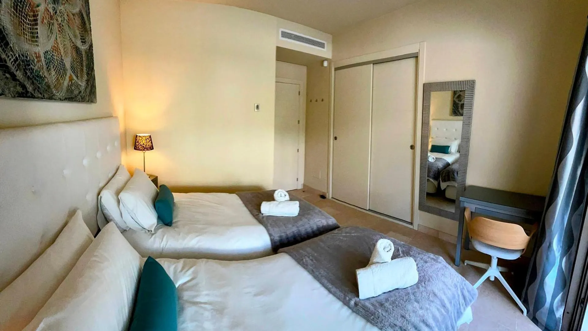 Superior Apartment For Golf, Sea And Nature Lovers Casares Spain