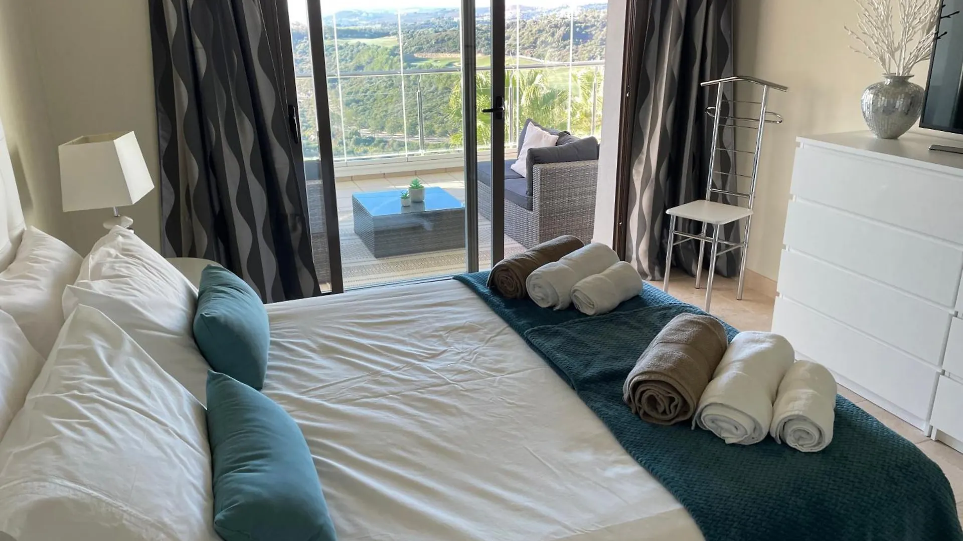 Superior Apartment For Golf, Sea And Nature Lovers Касарес